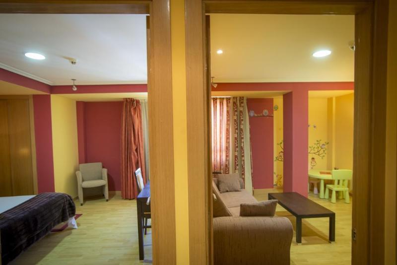 Aparthotel Arenteiro Carballino Εξωτερικό φωτογραφία