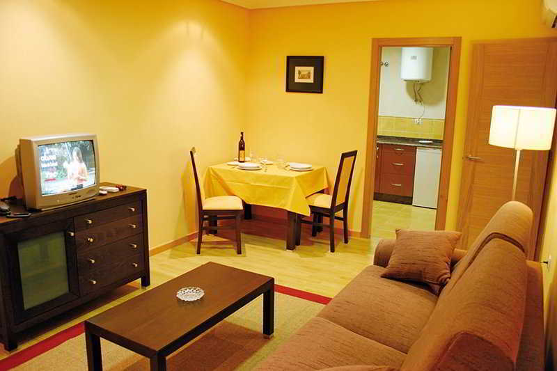 Aparthotel Arenteiro Carballino Δωμάτιο φωτογραφία